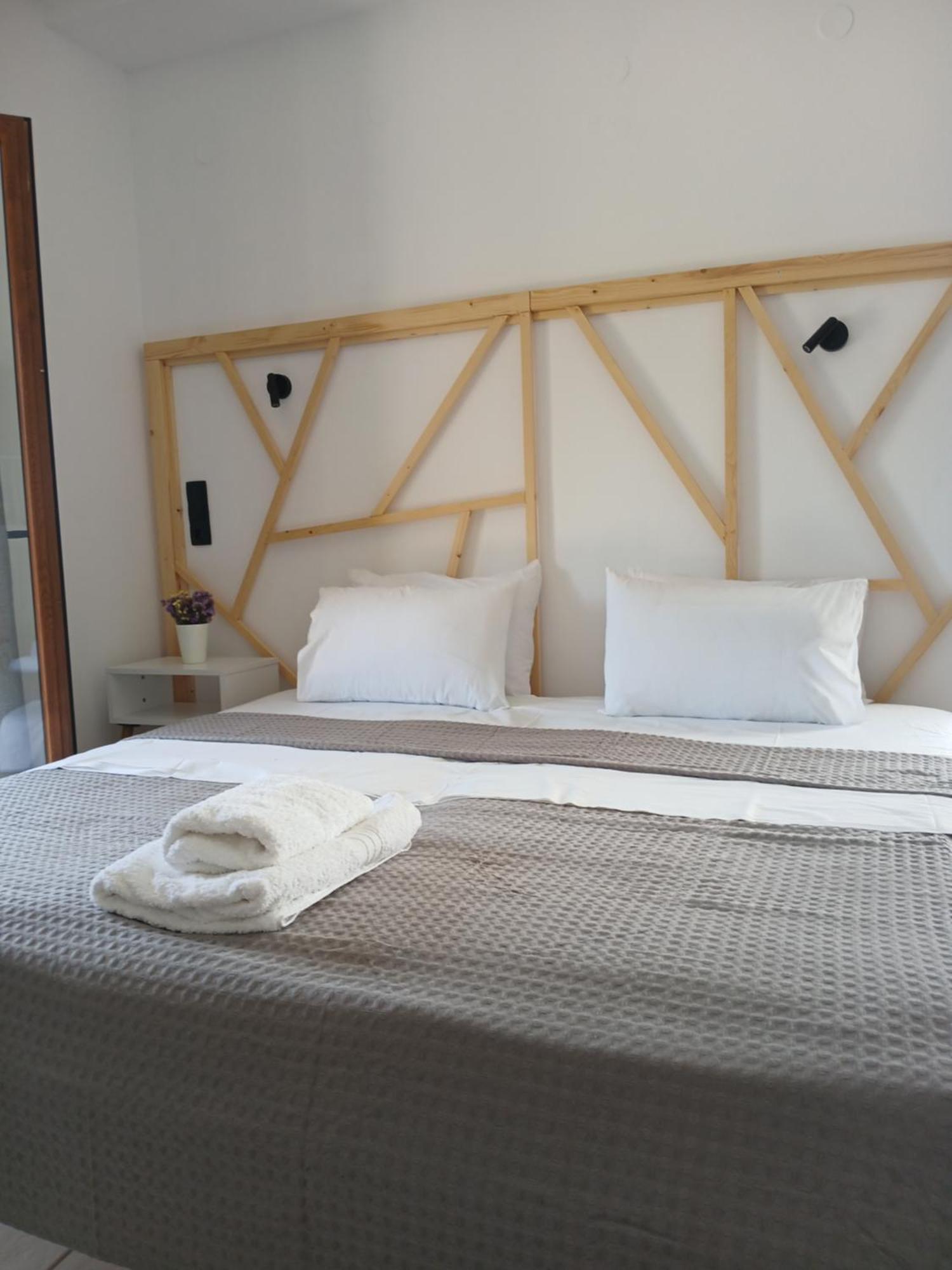 Adam'S House Apartment Achladies  Ngoại thất bức ảnh