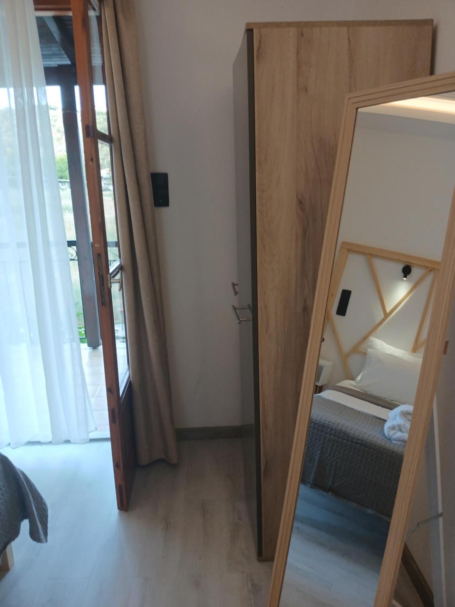 Adam'S House Apartment Achladies  Ngoại thất bức ảnh